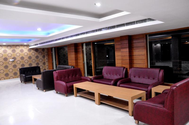 Hotel Trinetar Resorts Batoti Dış mekan fotoğraf